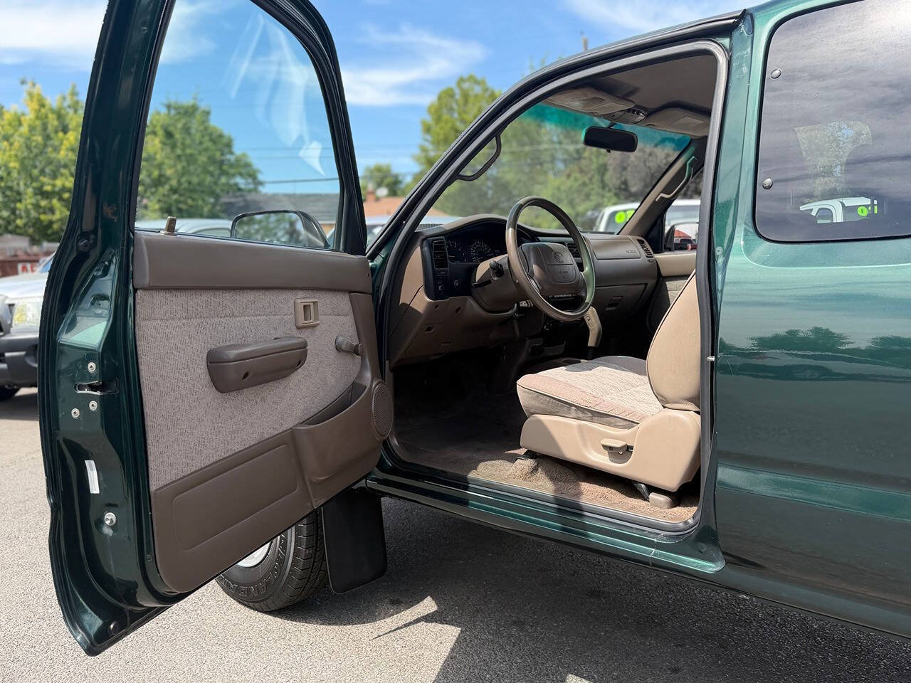 Used 1999 Toyota Tacoma PreRunner RWD image 81