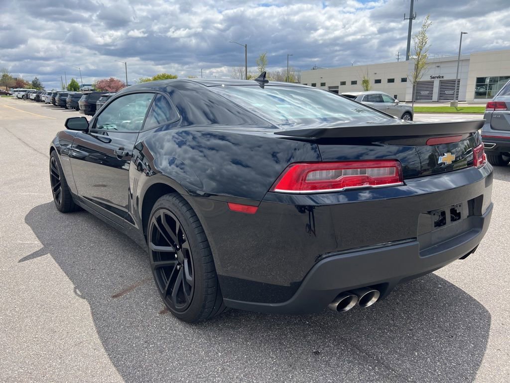 Used 2015 Chevrolet Camaro SS w/ SS Performance Package RWD image 8