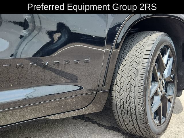 Used 2025 Chevrolet Traverse RS AWD/4WD image 18
