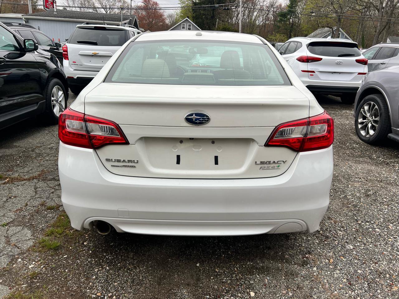 Used 2015 Subaru Legacy 2.5i Premium AWD/4WD image 3