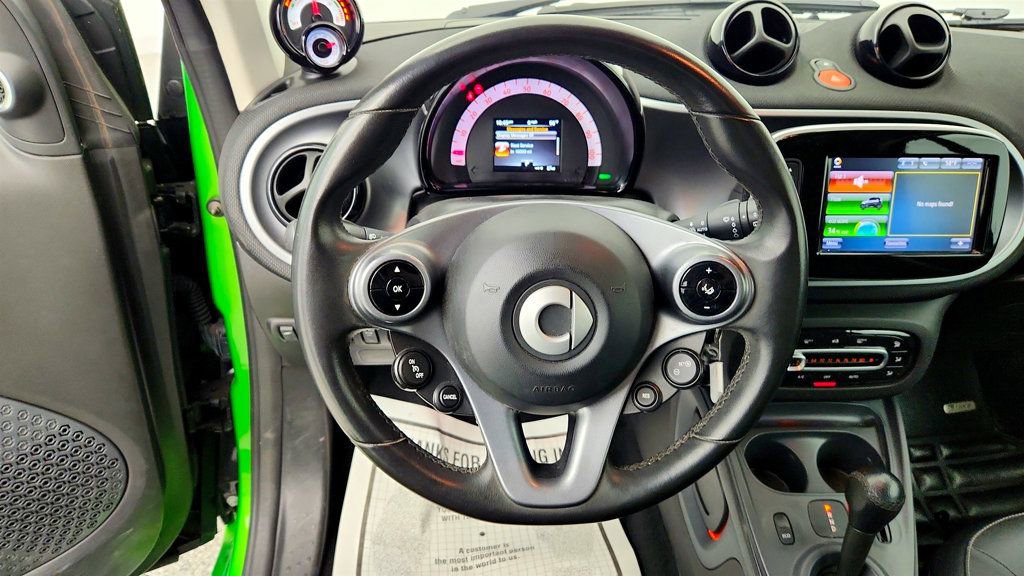 Used 2017 smart fortwo electric drive RWD image 13