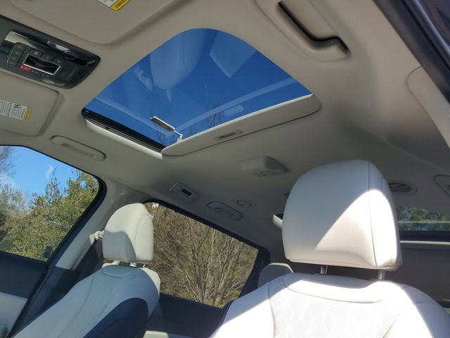 New 2026 Kia Carnival SX w/ SX Dark Edition Package image 15