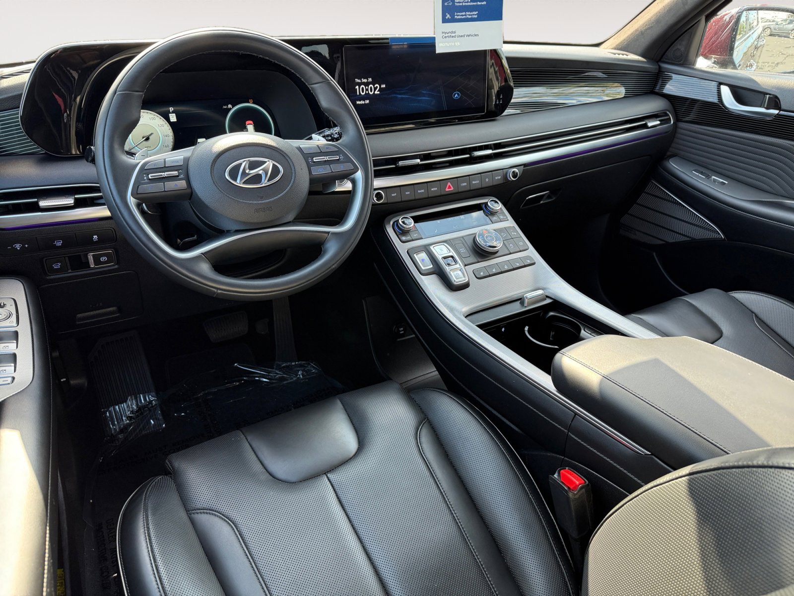 Used 2024 Hyundai Palisade Calligraphy image 15