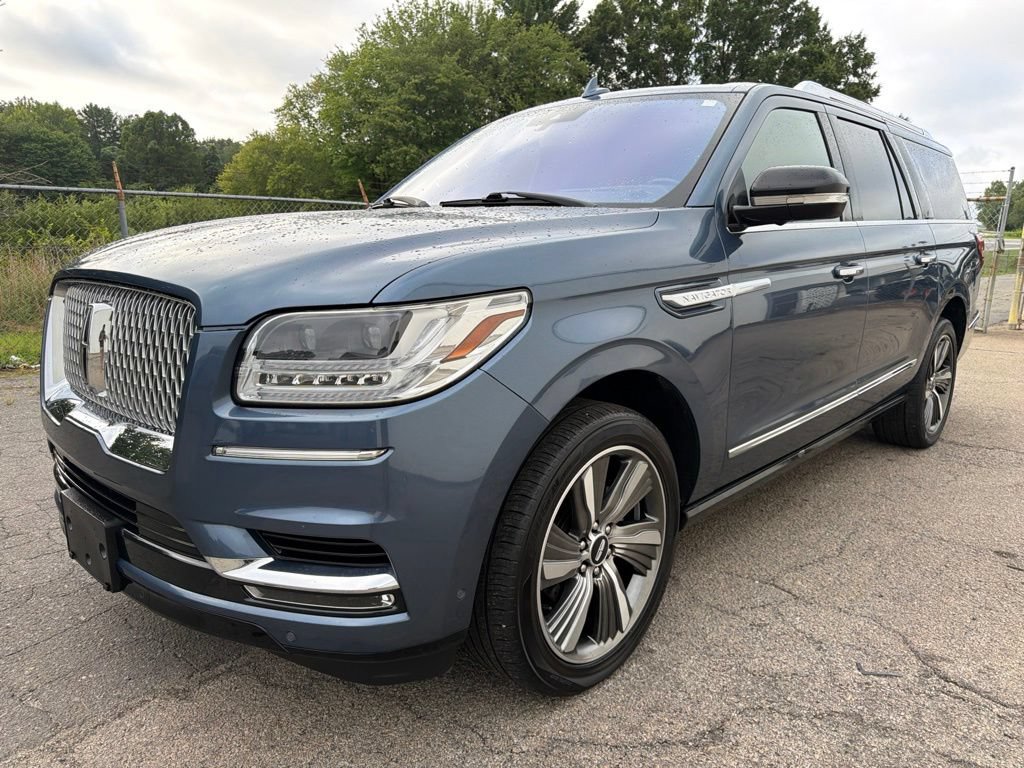 Used 2019 Lincoln Navigator L 4WD Reserve w/ Cargo Package image 6