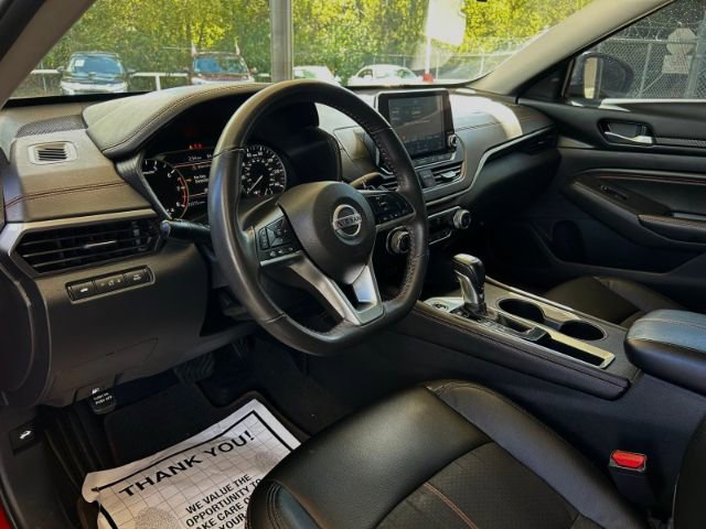 Used 2022 Nissan Altima 2.5 SR FWD image 11