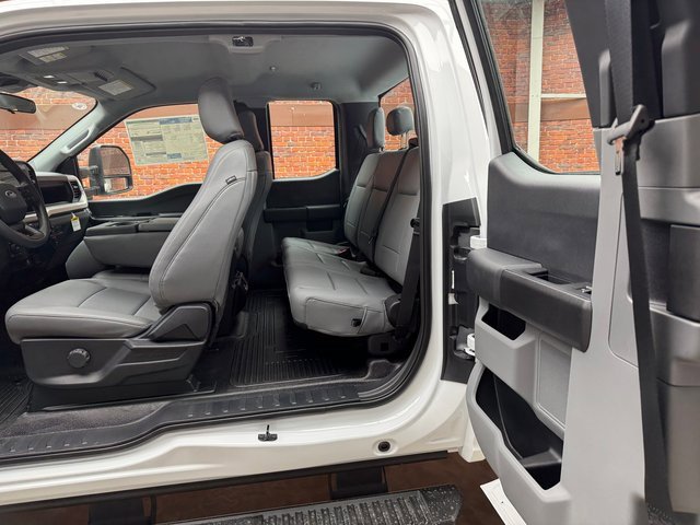 New 2026 Ford F250 XL image 26