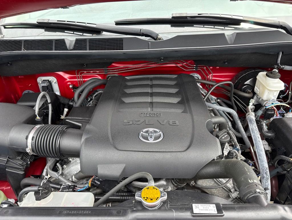 Used 2017 Toyota Tundra SR5 w/ SR5 Upgrade Package AWD/4WD image 34