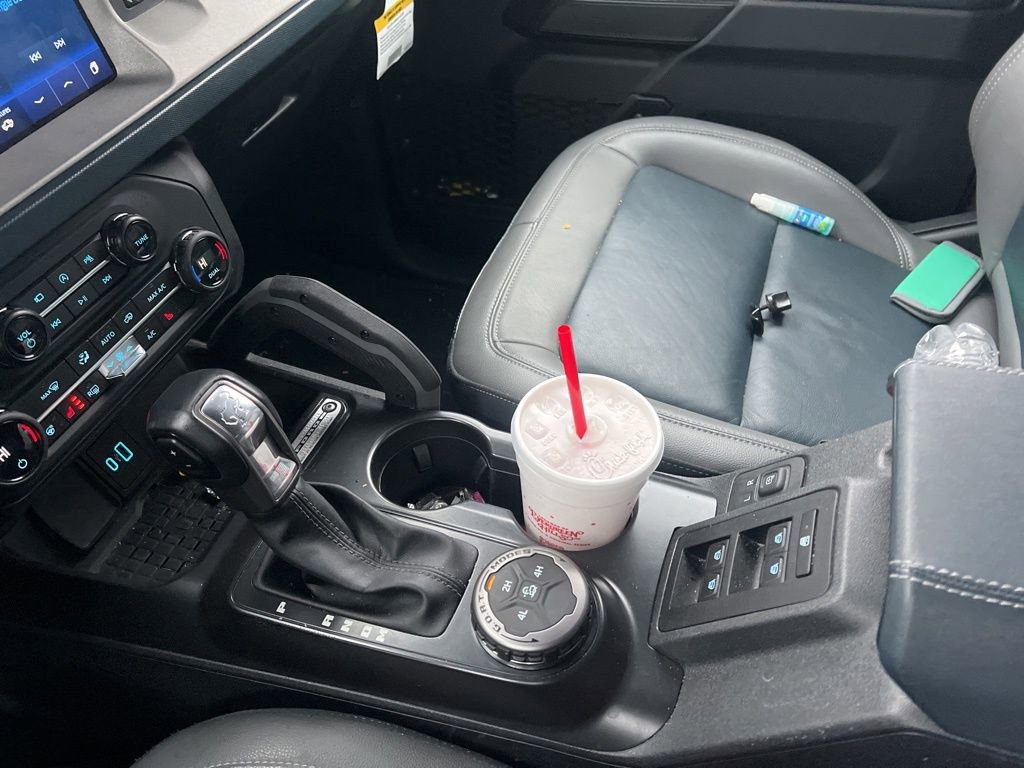 Used 2024 Ford Bronco Outer Banks image 39