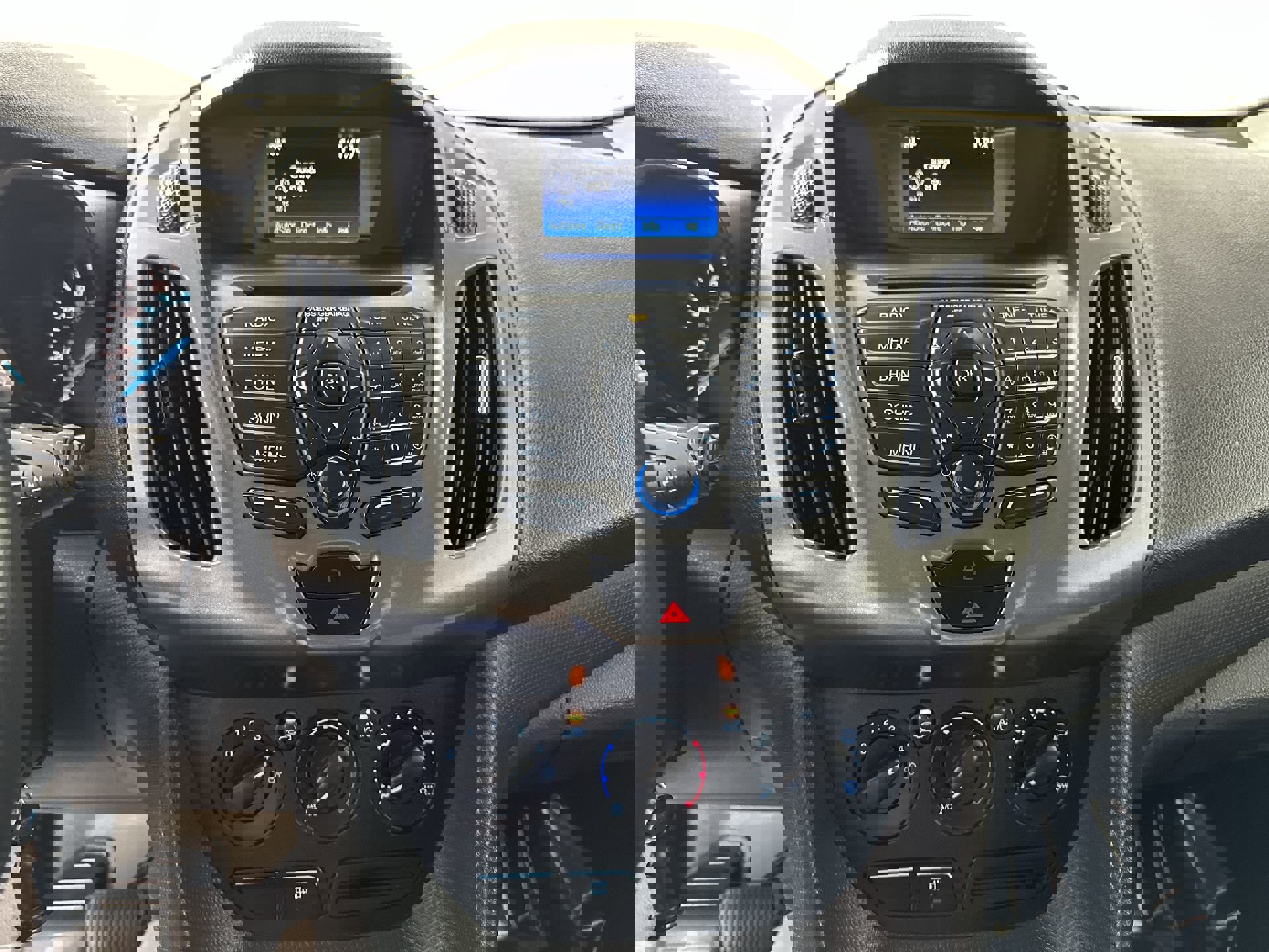 Used 2016 Ford Transit Connect XL image 24