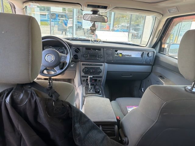 Used 2007 Jeep Commander Sport AWD/4WD image 6