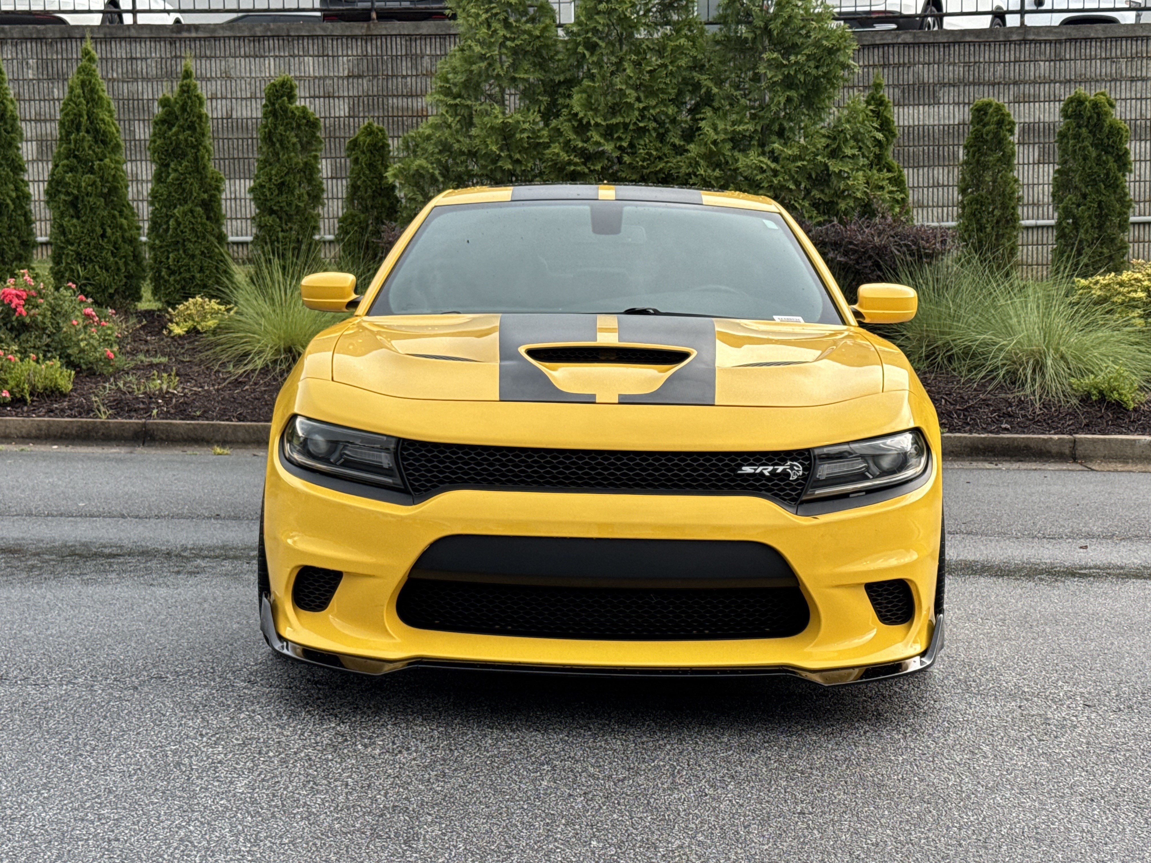 Used 2018 Dodge Charger SRT Hellcat RWD image 3