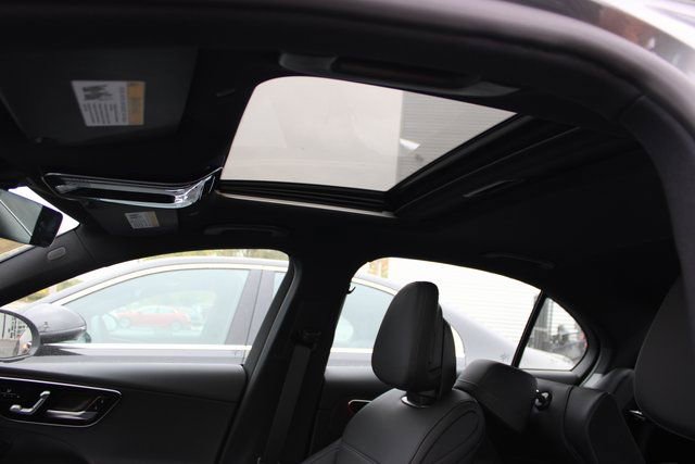 New 2025 Mercedes-Benz C 300 4MATIC Sedan image 15
