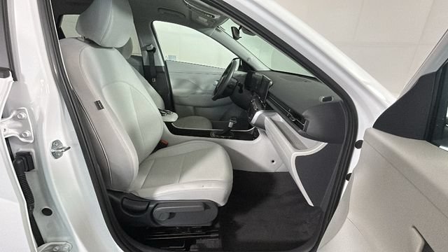 Certified 2024 Hyundai Kona SEL FWD image 30