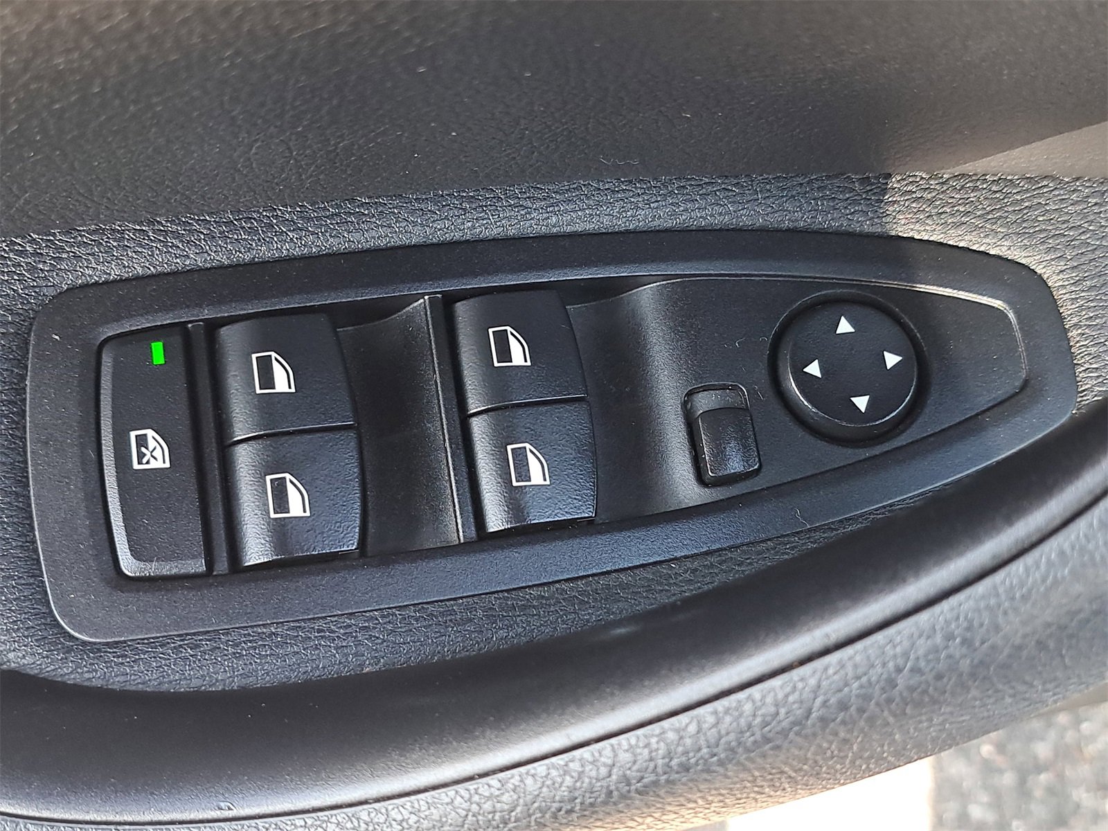 Used 2020 BMW X1 sDrive28i image 30