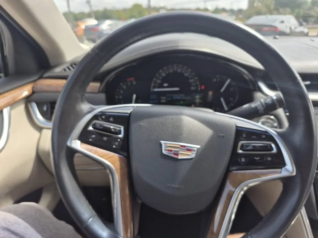 Used 2018 Cadillac XTS Luxury AWD/4WD image 29