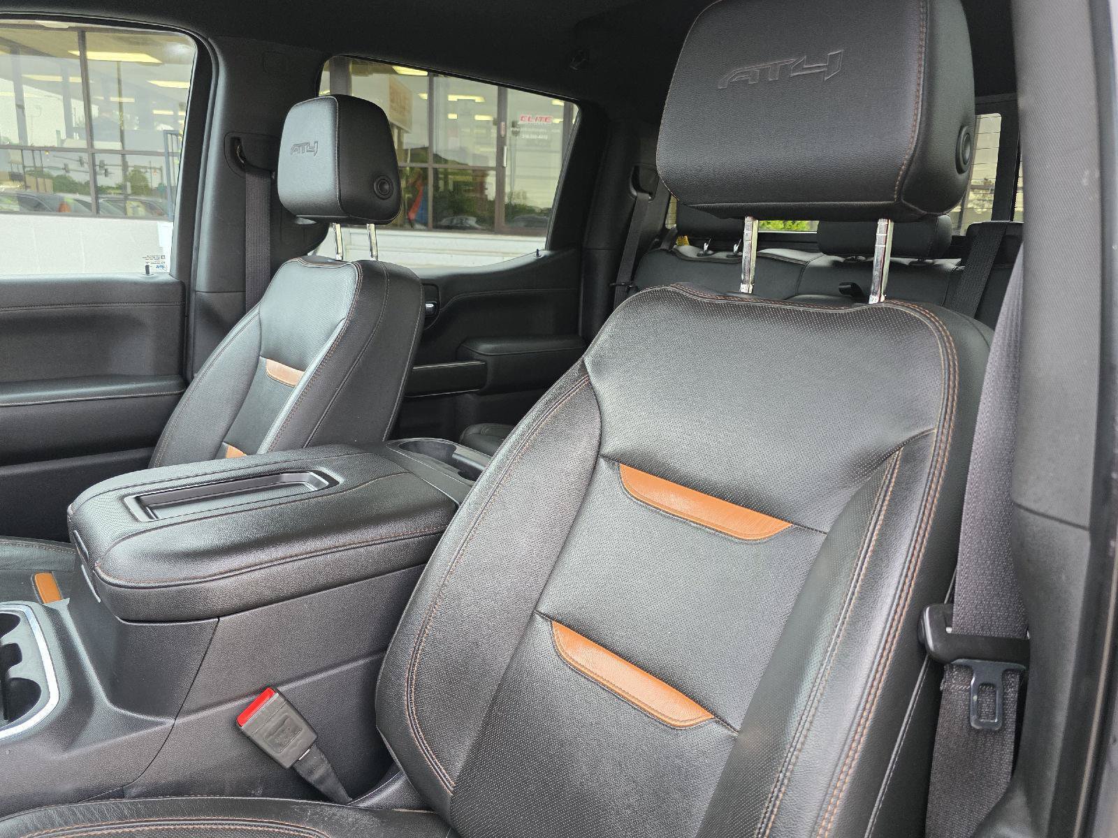 Used 2020 GMC Sierra 1500 AT4 w/ AT4 Premium Package AWD/4WD image 43