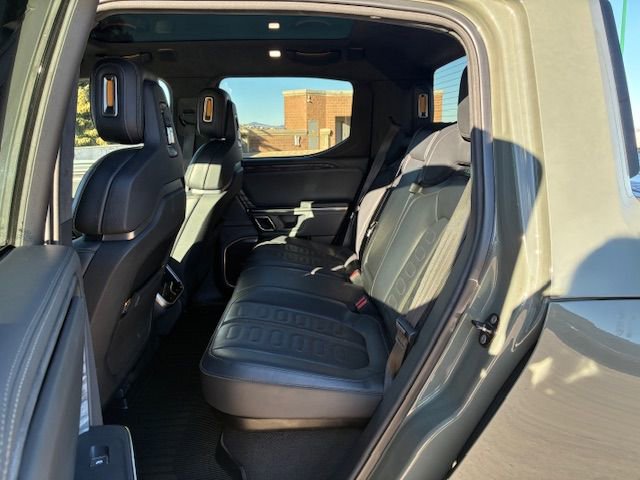 Used 2022 Rivian R1T Launch Edition image 21