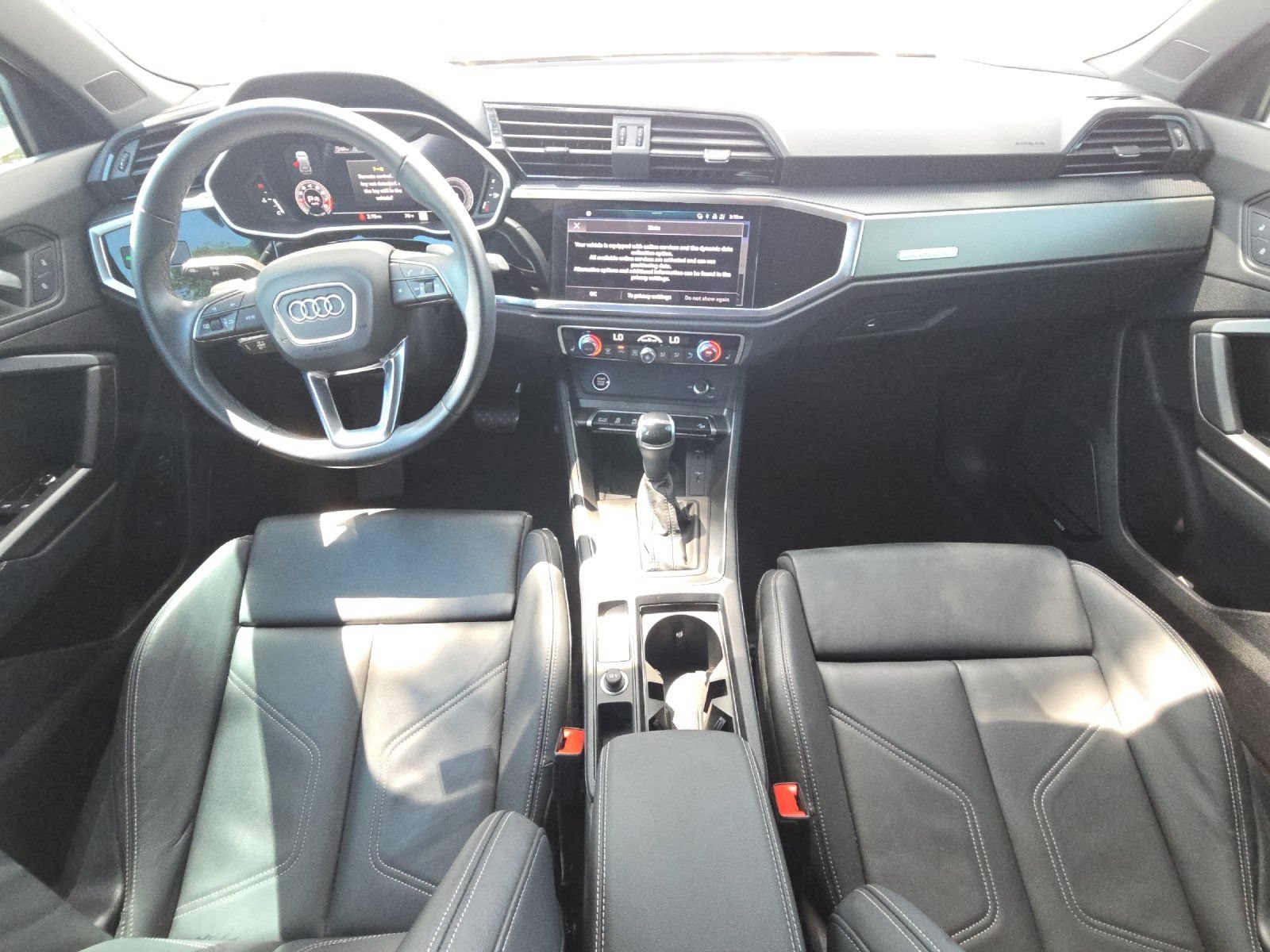 Used 2024 Audi Q3 2.0T Premium Plus w/ Premium Plus Package AWD/4WD image 12