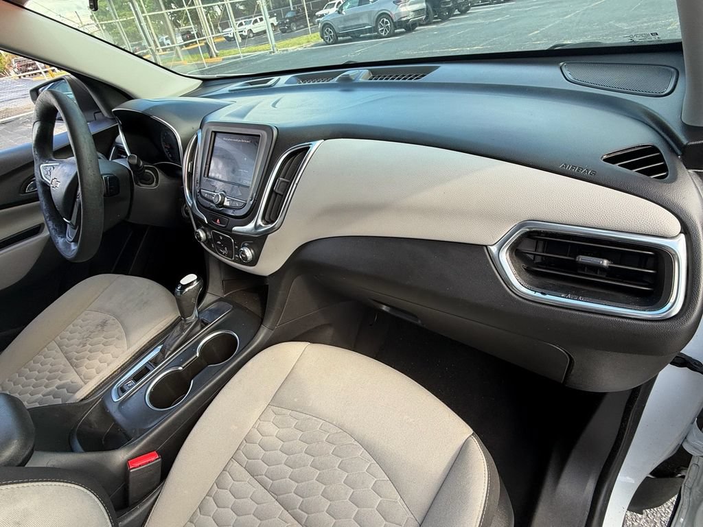 Certified 2021 Chevrolet Equinox LS FWD image 16
