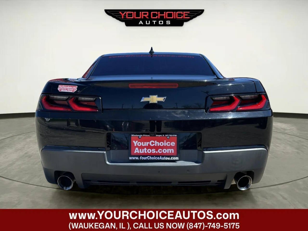 Used 2015 Chevrolet Camaro LT RWD image 4