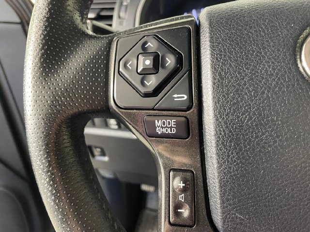 Used 2015 Toyota 4Runner Trail Premium AWD/4WD image 11