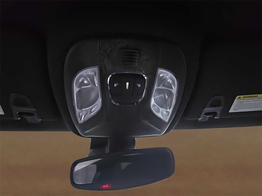 Used 2024 Jeep Compass Latitude image 29