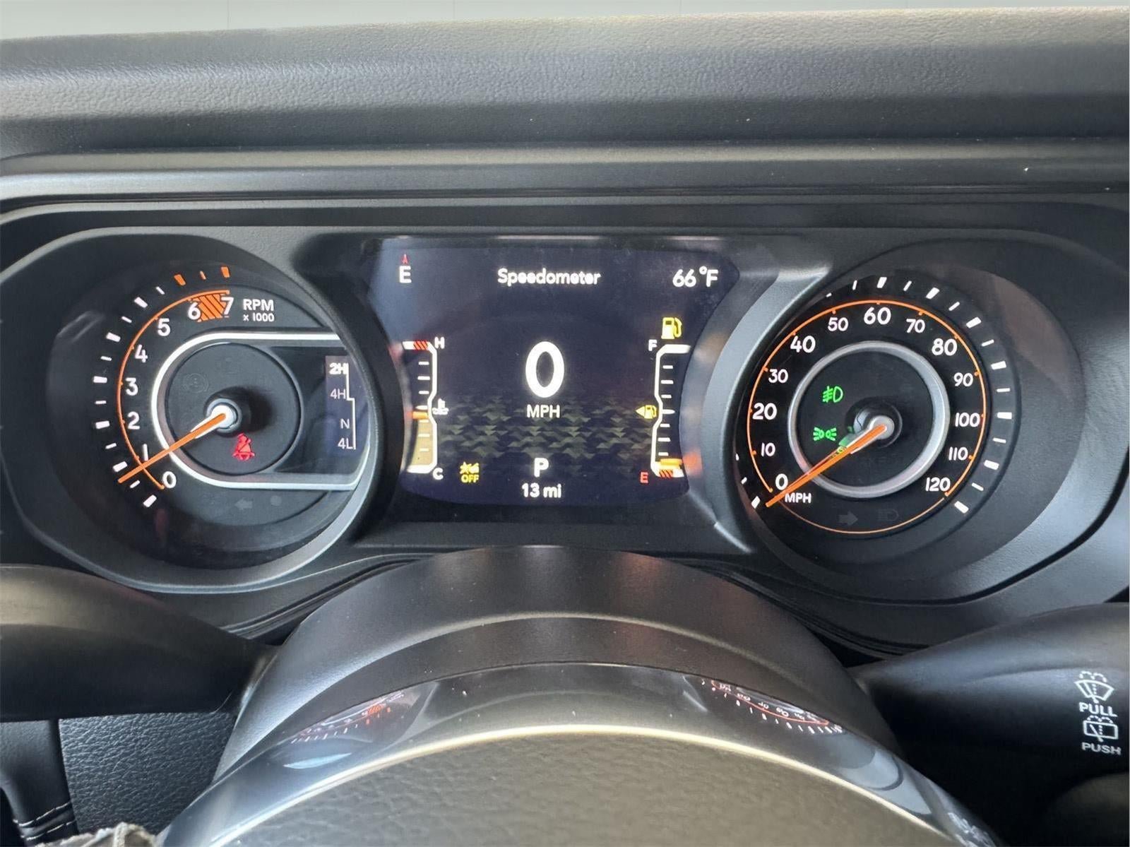New 2026 Jeep Wrangler Unlimited Sahara w/ Whitecap Package AWD/4WD image 18