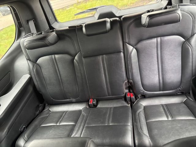 Used 2024 Jeep Wagoneer Series II w/ Flexible Seating Group AWD/4WD image 10