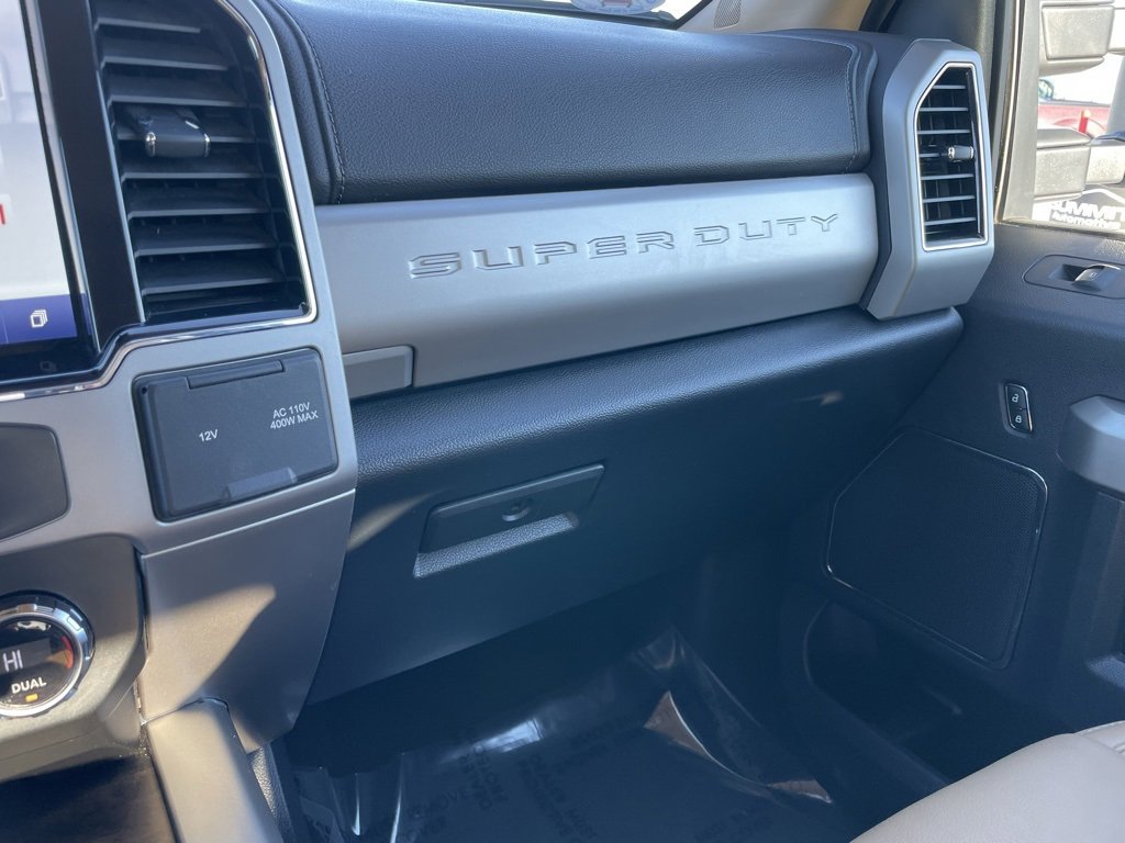 Used 2022 Ford F250 Lariat w/ Chrome Package image 54