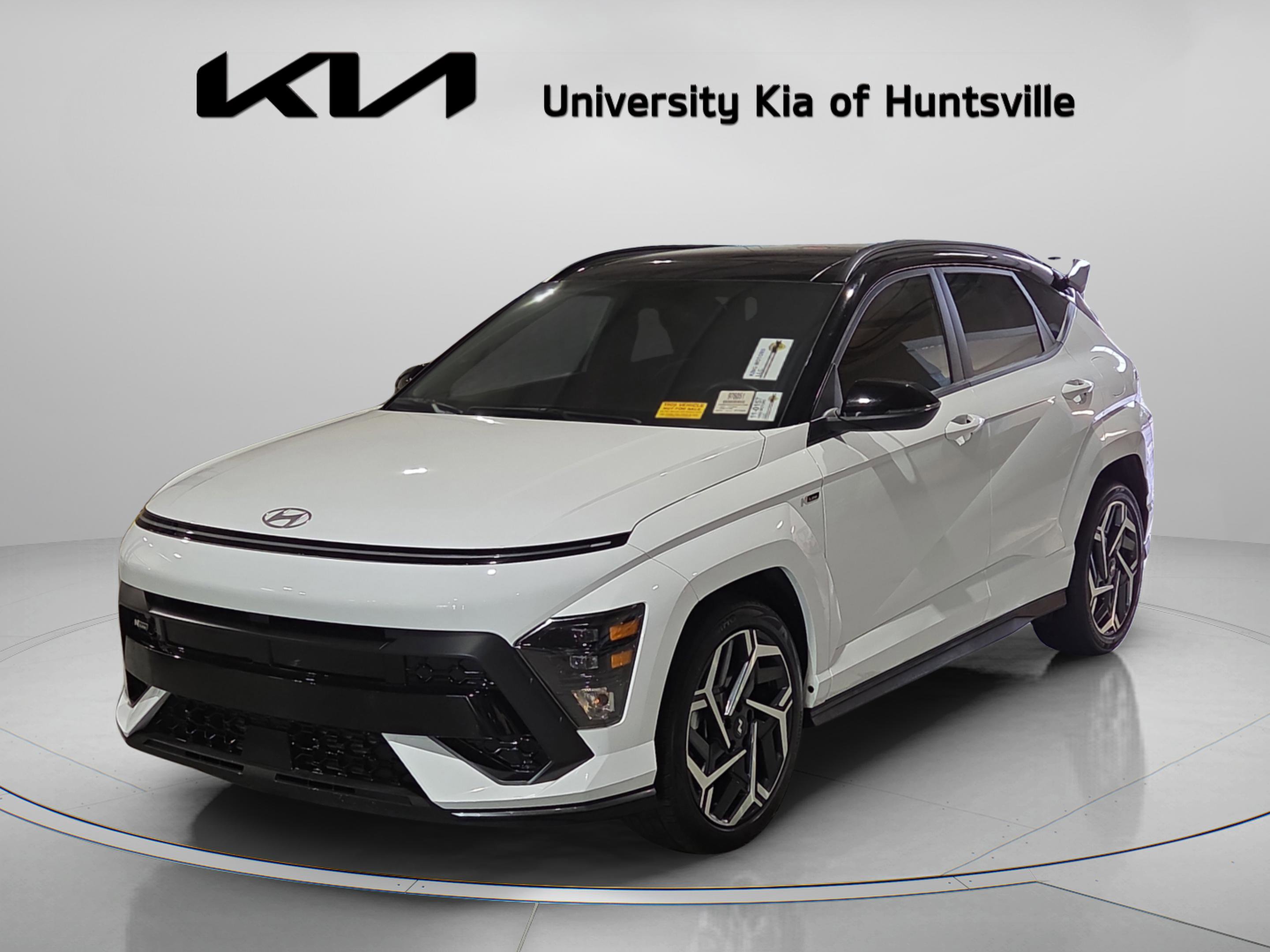 Used 2024 Hyundai Kona N Line image 8