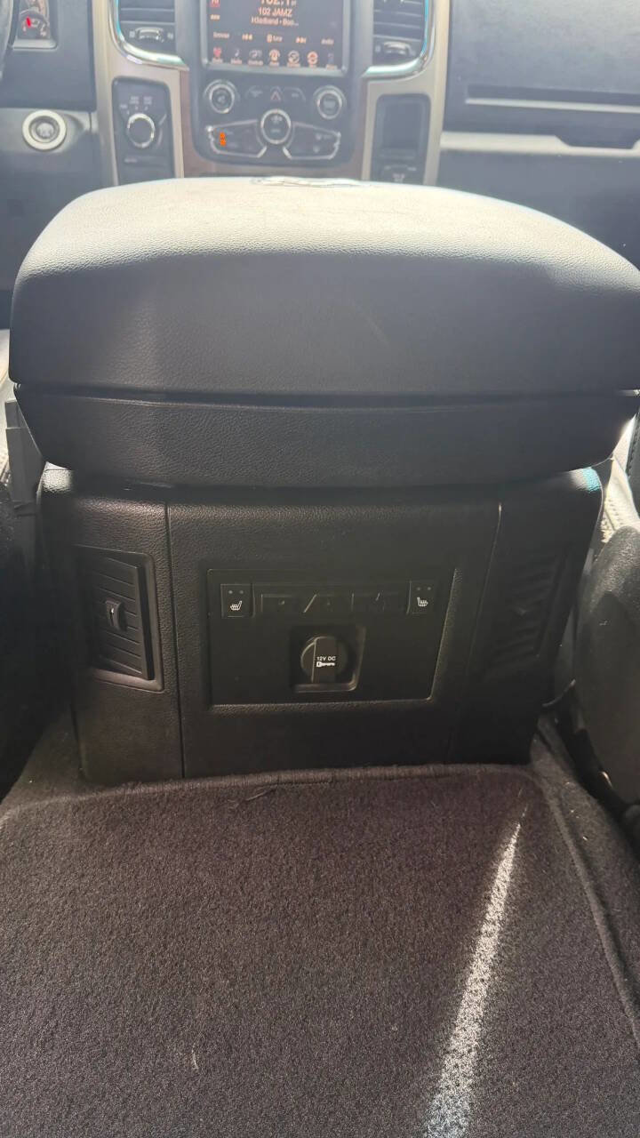 Used 2015 RAM 3500 Laramie AWD/4WD image 19