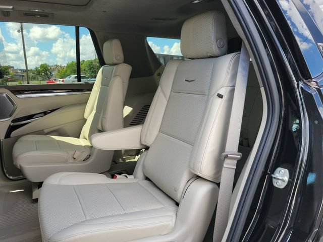 New 2026 Cadillac Escalade Platinum Sport w/ LPO, ONYX Package AWD/4WD image 26