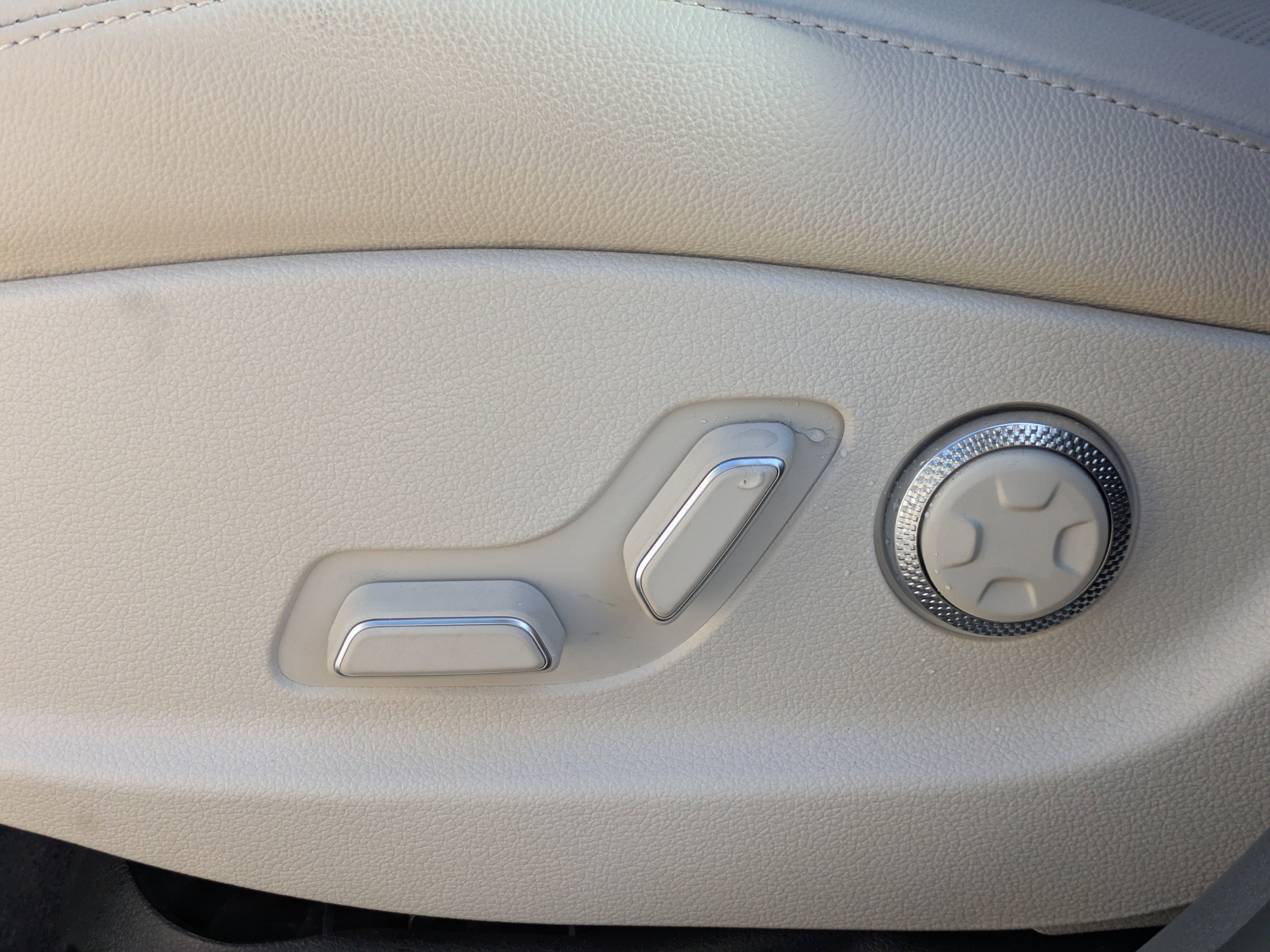 Used 2024 Genesis G80 2.5T image 18