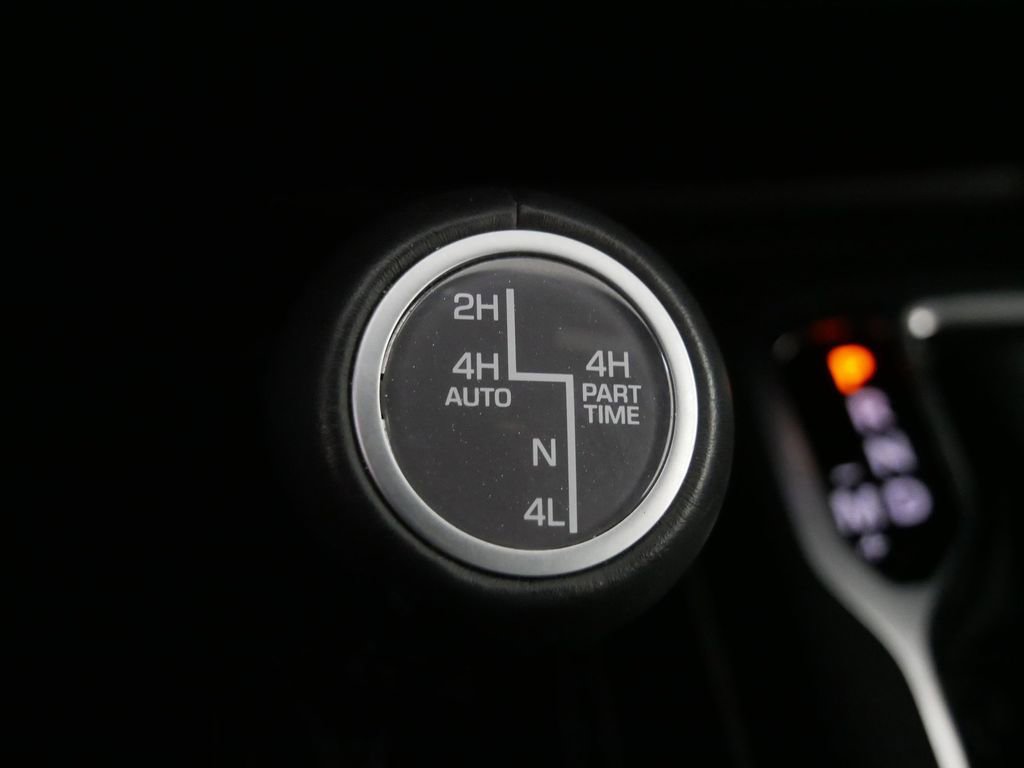 Used 2023 Jeep Wrangler Unlimited Sahara w/ Cold Weather Group image 23