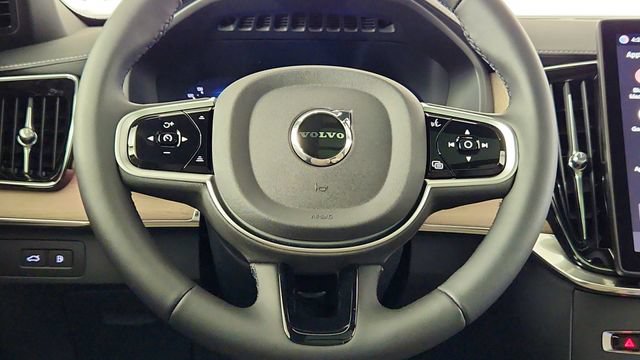 New 2026 Volvo XC90 T8 Plus w/ Protection Package AWD/4WD image 24