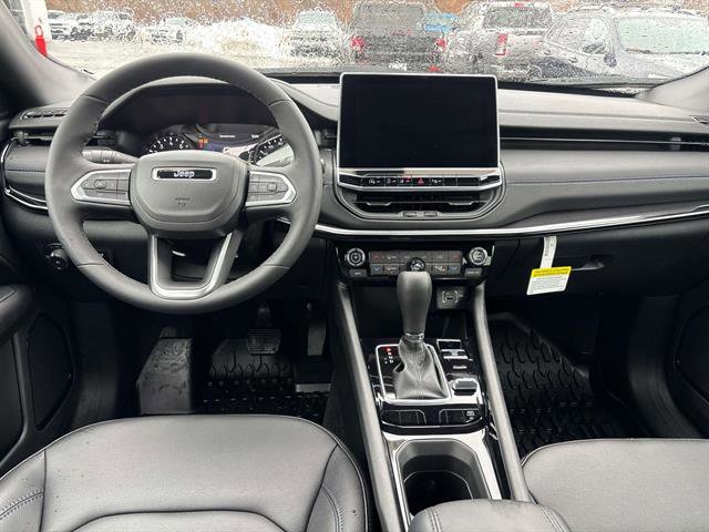 New 2026 Jeep Compass Limited image 7