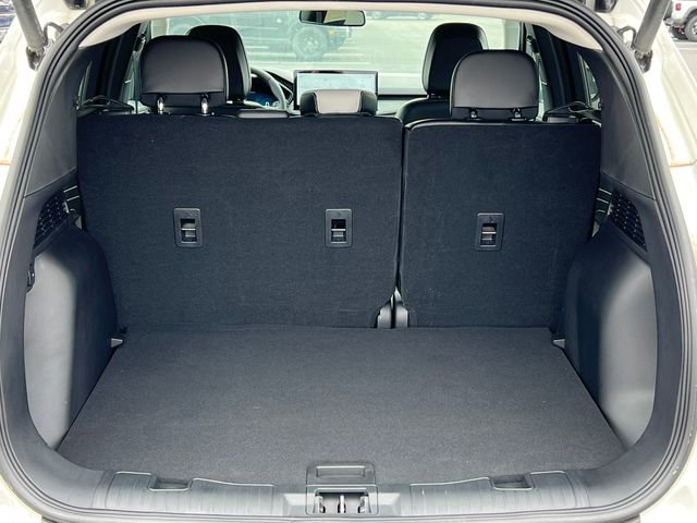 New 2024 Ford Escape SE w/ PHEV Premium Package image 33