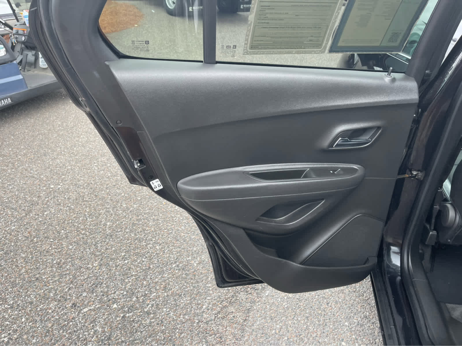 Used 2016 Chevrolet Trax LT w/ LT Convenience Package FWD image 19