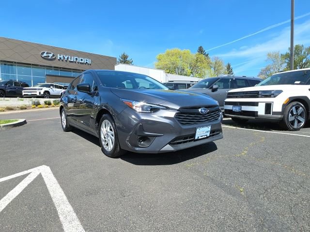 Used 2025 Subaru Impreza 2.0i image 2