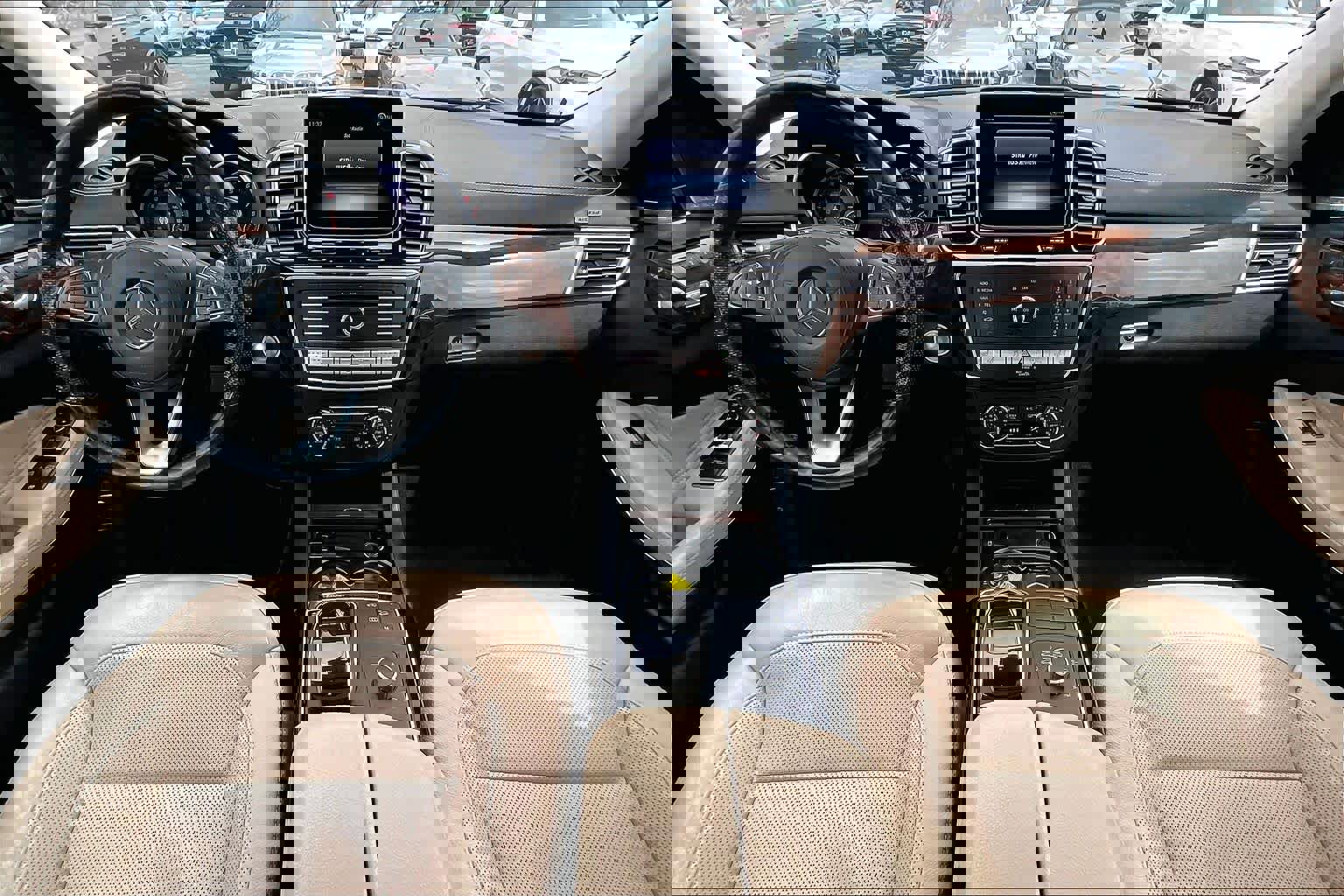 Used 2019 Mercedes-Benz GLS 550 4MATIC image 16