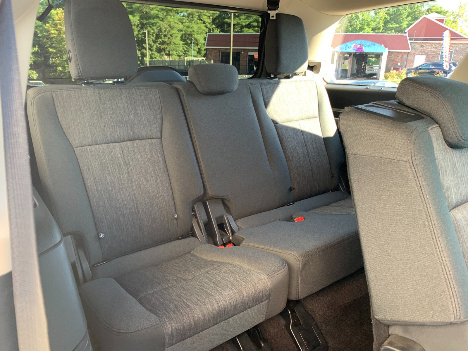 Used 2023 Ford Expedition XLT AWD/4WD image 37