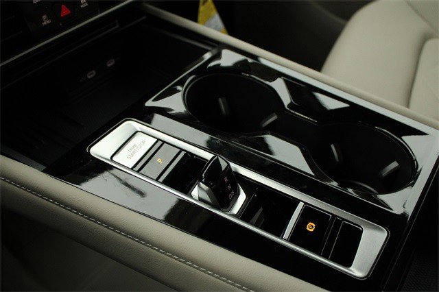 New 2025 Volkswagen Atlas SE image 19