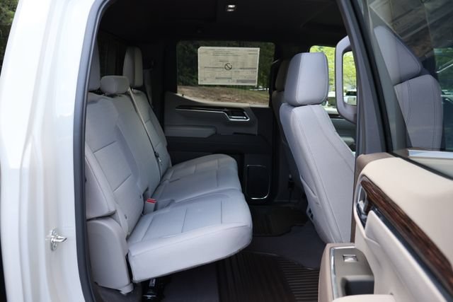 New 2026 GMC Sierra 1500 SLE w/ Preferred Package AWD/4WD image 23