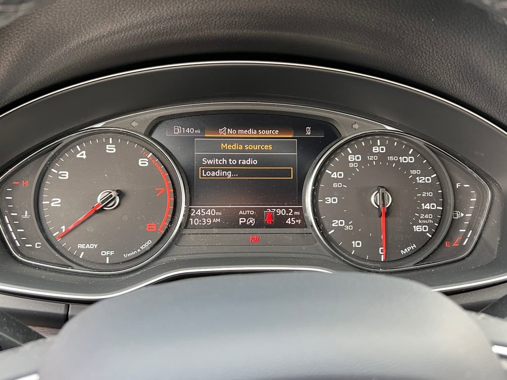 Used 2024 Audi Q5 2.0T Premium w/ Convenience Package image 24