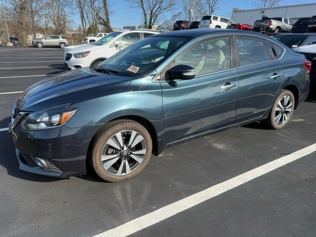 Used 2016 Nissan Sentra SL image 1