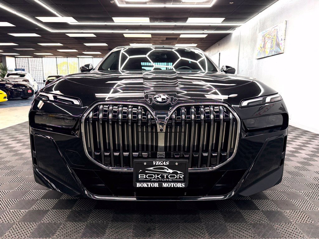 Used 2026 BMW 740i xDrive AWD/4WD image 4