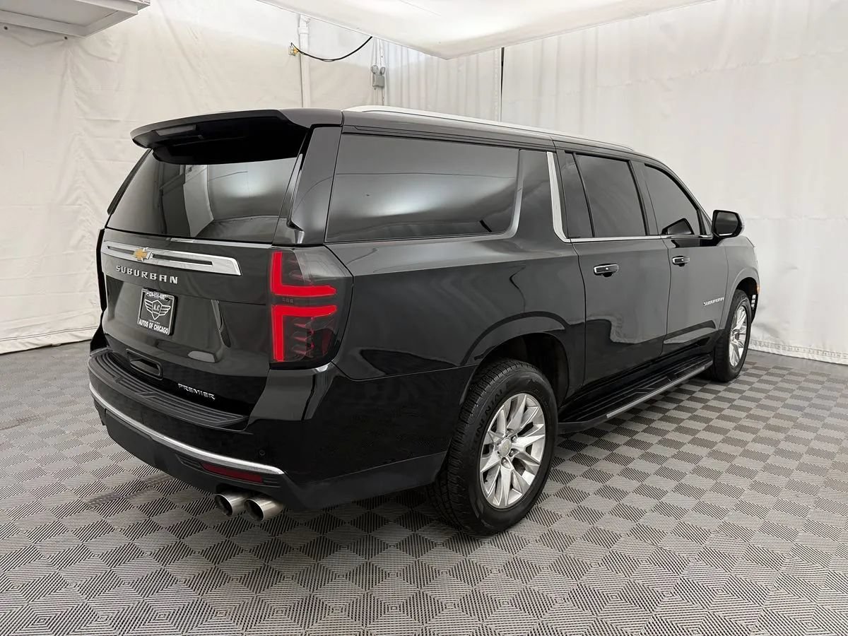 Used 2021 Chevrolet Suburban Premier AWD/4WD image 5