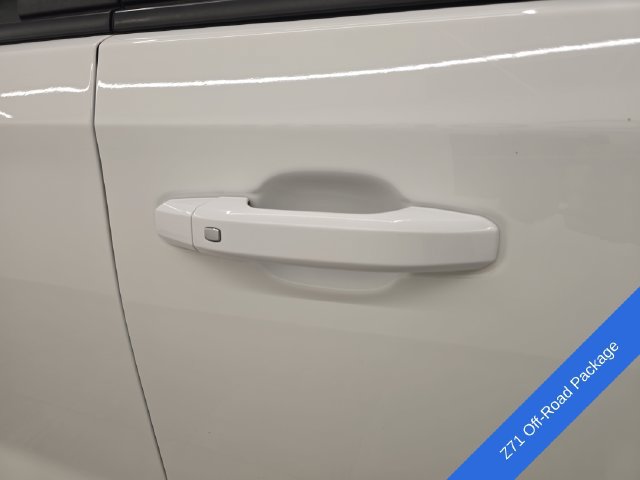 Used 2021 Chevrolet Silverado 1500 RST AWD/4WD image 8