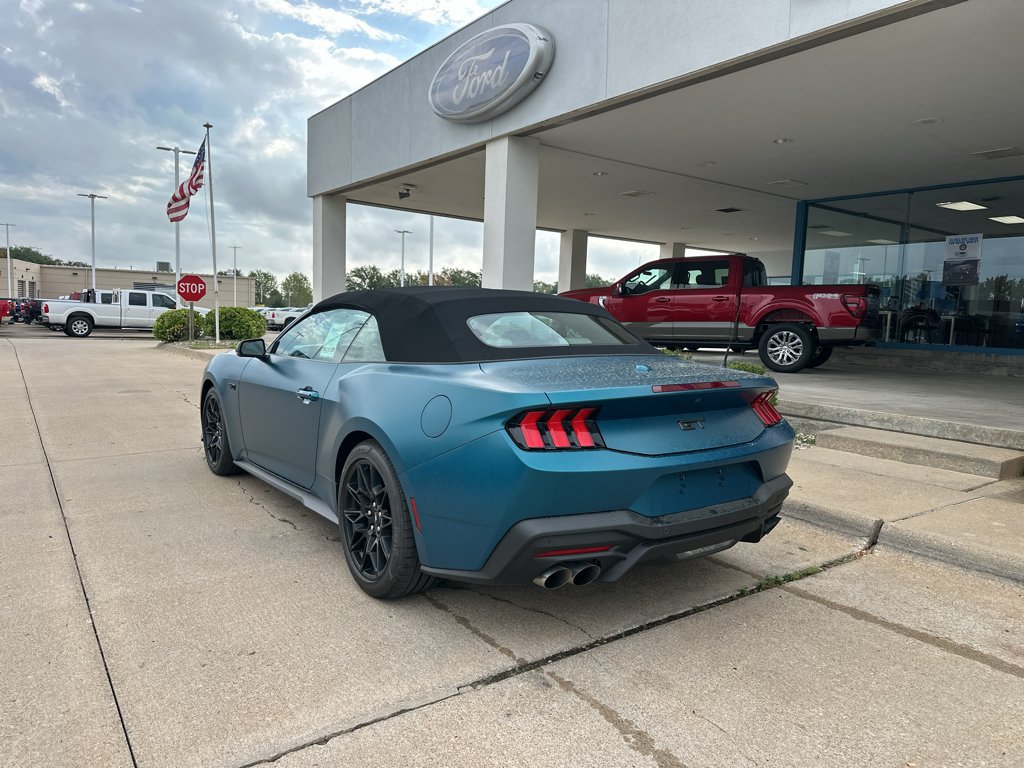 New 2026 Ford Mustang GT Premium w/ GT Performance Package RWD image 11