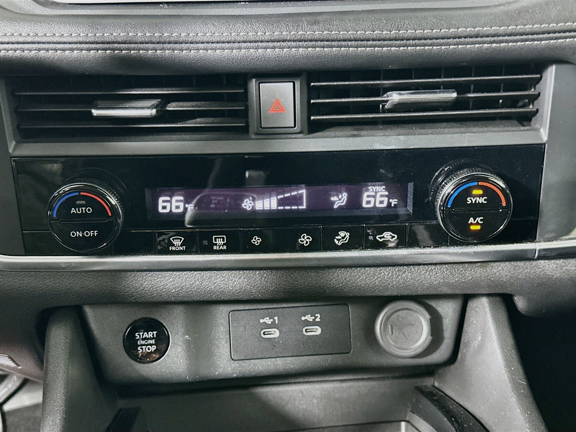 Used 2025 Nissan Rogue SV FWD image 23